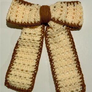 Elegant Light Yellow and Brown Crochet Bow